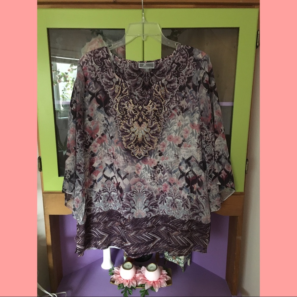 🌸lightweight purple top🌸